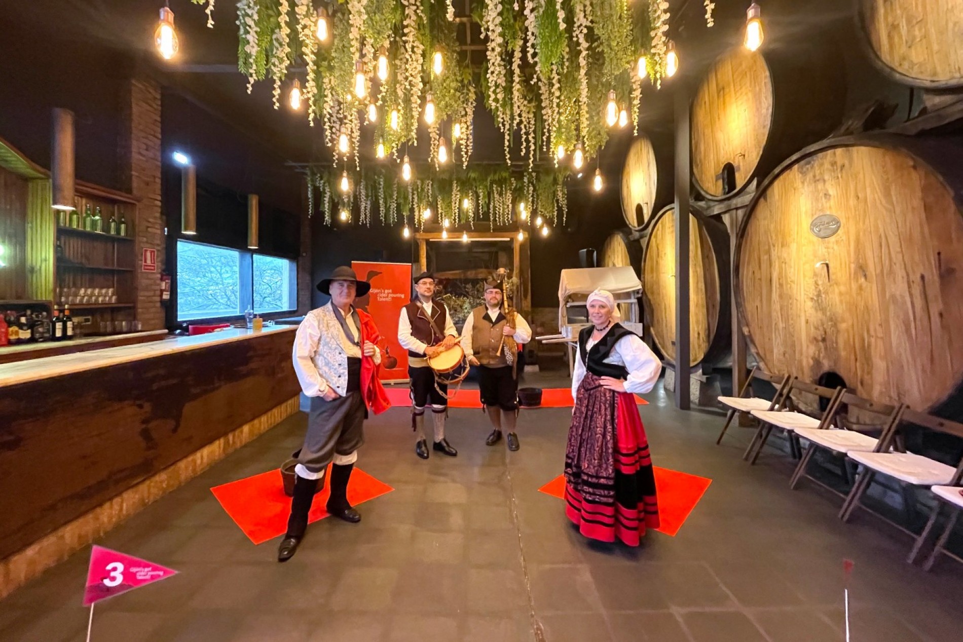 Got Cider Pouring Talent